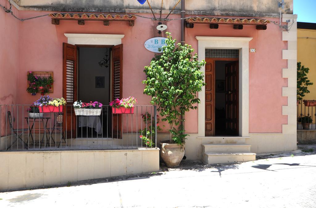 Bed and Breakfast Il Giardino Di Pietra Noto Exterior foto